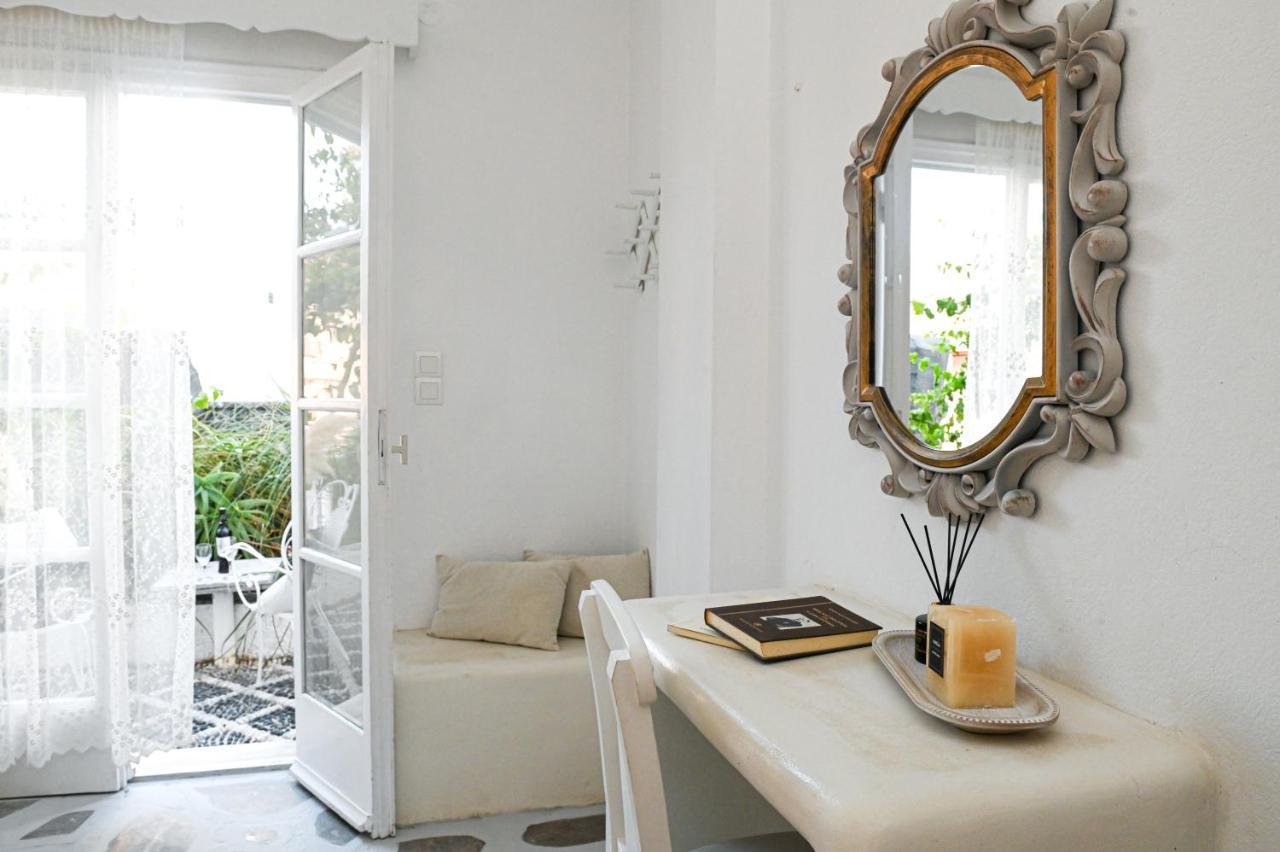 Villa Maina คามารี ภายนอก รูปภาพ